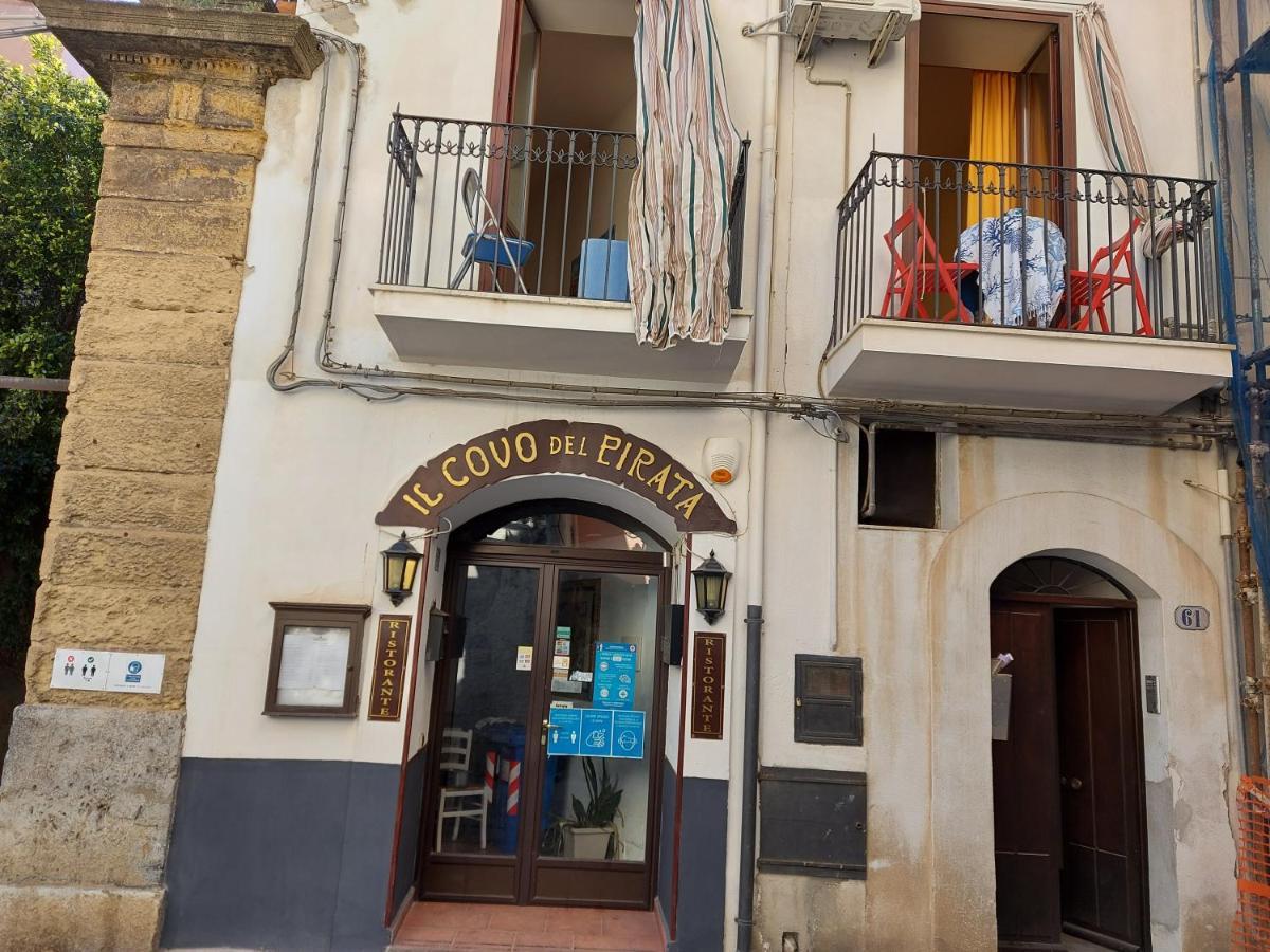 Casa Vittorio Apartment Cefalu Bagian luar foto